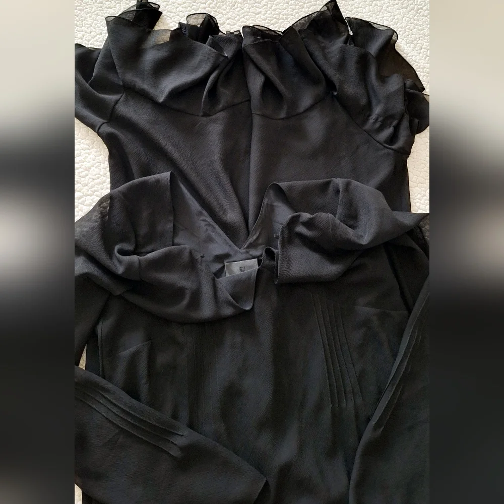 GIVENCHY Off Shoulder Maxi Dress Gown Black Sz 14 Org $5,995 - Picture 10 of 16
